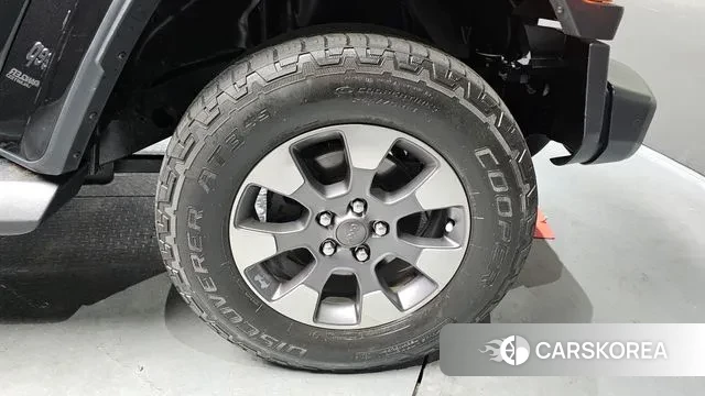 Jeep Wrangler (JL) id 3772711 из Кореи 15