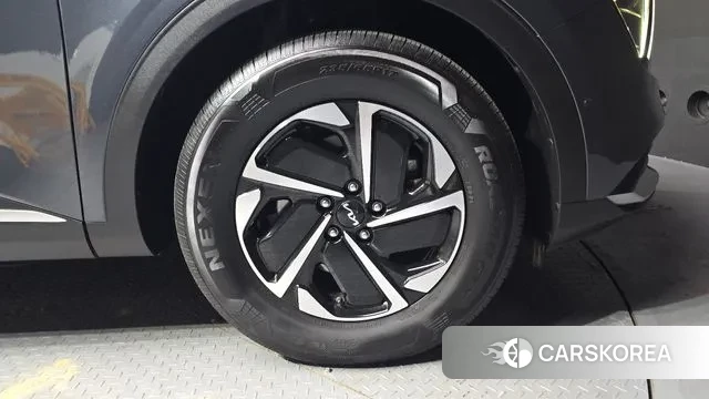 Kia Sportage 5th Generation Hybrid id 3581367 из Кореи 15