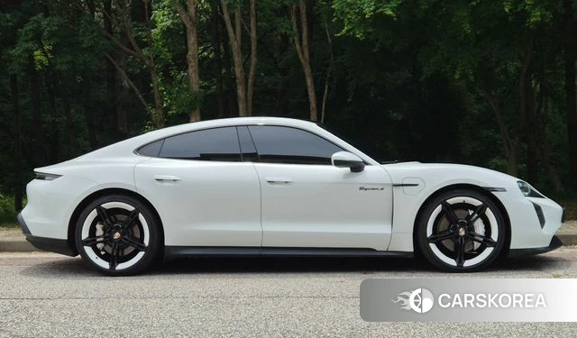 Porsche Taycan 2021 Белый из Кореи, фото 5