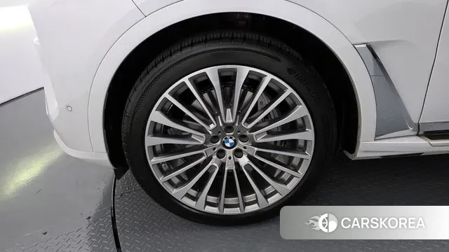 BMW X7 (G07) id 3751740 из Кореи 15