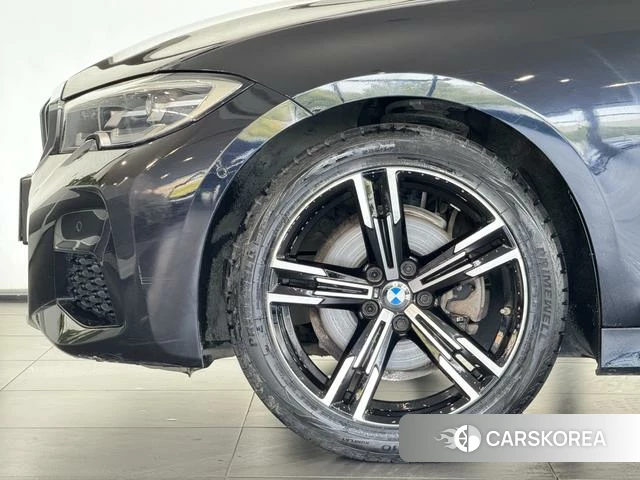 BMW 3 series id 4257292 из Китая 12