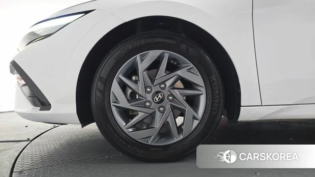 Hyundai The New Avante (CN7) id 3891433 из Кореи 15