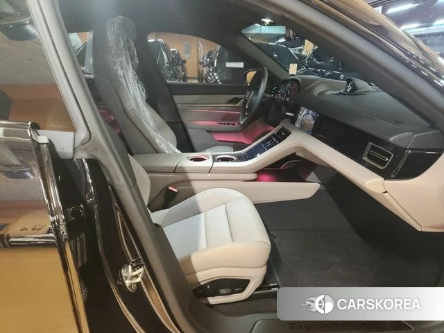 Porsche Taycan id 3786040 из Кореи 15