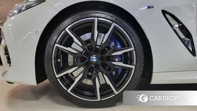 BMW 8 Series (G15) id 3462354 из Кореи 15