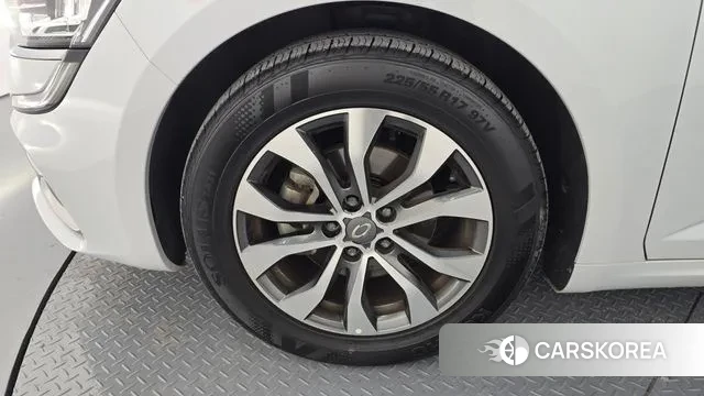 Renault Korea (Samsung) The New SM6 id 3411010 из Кореи 15