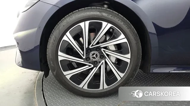 Mercedes-Benz E-Class W214 id 3596008 из Кореи 15