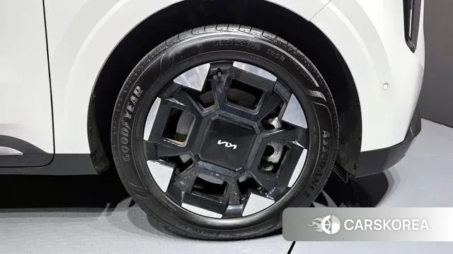 Kia The New Carnival 4th Generation id 3347229 из Кореи 15