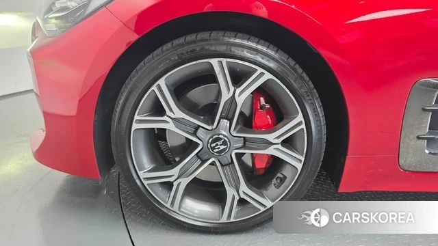 Kia Stinger id 4632674 из Кореи 27