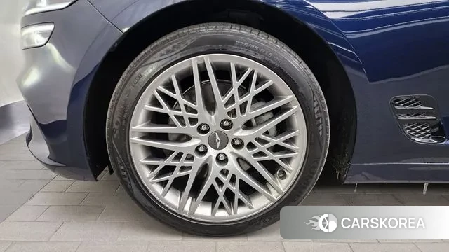 Genesis The New G70 id 3519149 из Кореи 15