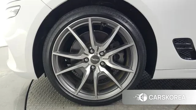 Genesis The New G70 id 3587512 из Кореи 15