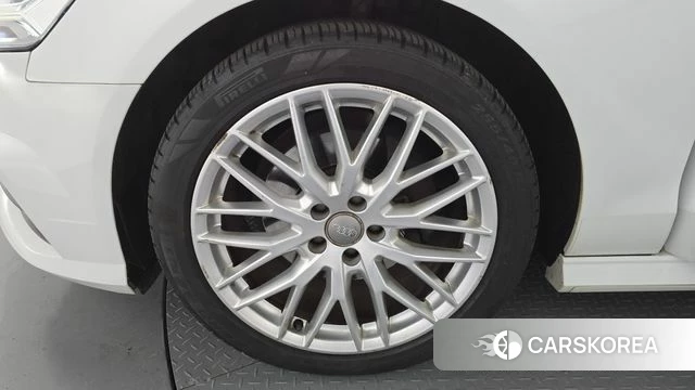 Audi New A6 id 4620577 из Кореи 27