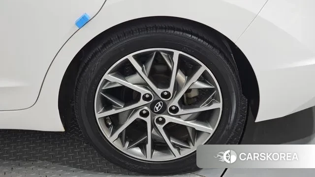 Hyundai The New Avante AD id 3434369 из Кореи 15