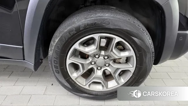 Jeep Cherokee (KL) id 3269420 из Кореи 15