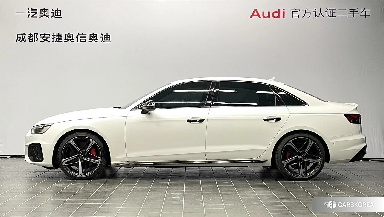 Audi A4L id 4440739 из Китая 15