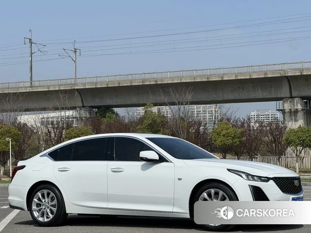 Cadillac CT5 id 4209318 из Китая 13