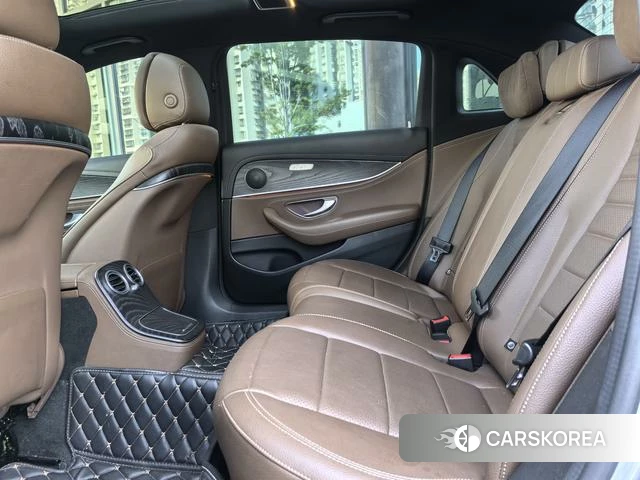 Mercedes-Benz E-class PHEV id 4276857 из Китая 14