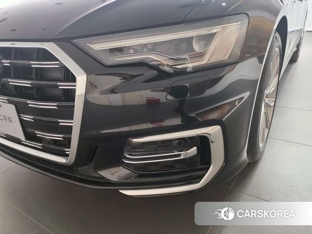 Audi A6L id 4290442 из Китая 22