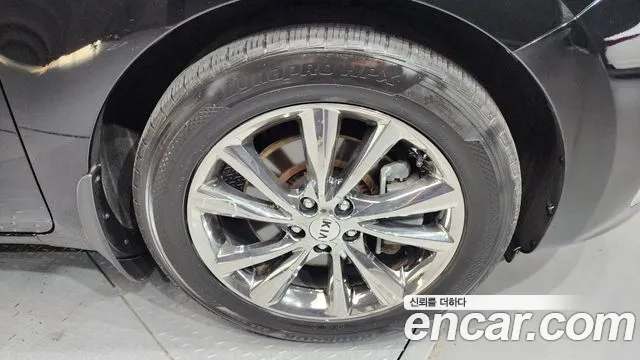 Kia The New Carnival id 2869971 из Кореи 15