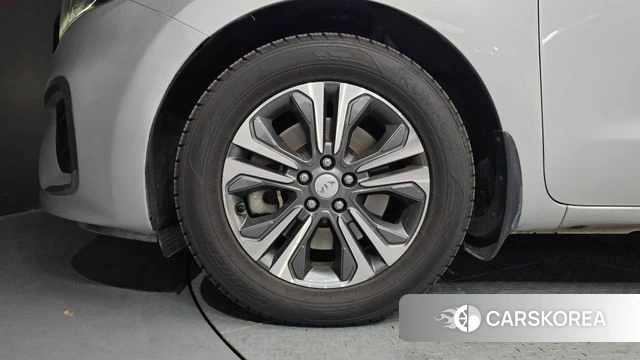 Kia The New Carnival id 3955887 из Кореи 15