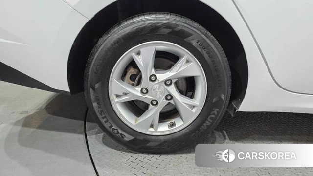 Hyundai Avante (CN7) id 4293651 из Кореи 15