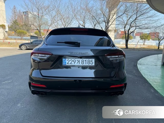 Maserati Levante id 3820082 из Кореи 15