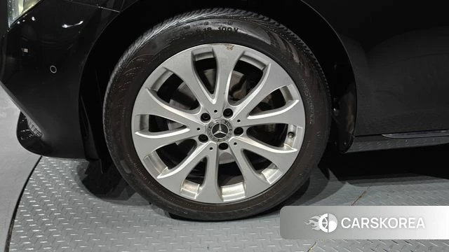 Mercedes-Benz E-Class W213 id 4477067 из Кореи 29