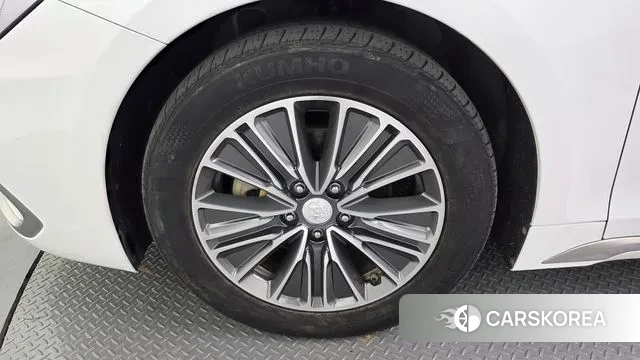 Hyundai Grandeur IG Hybrid id 3270293 из Кореи 15