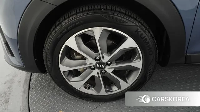 Kia Stonic id 3489624 из Кореи 15