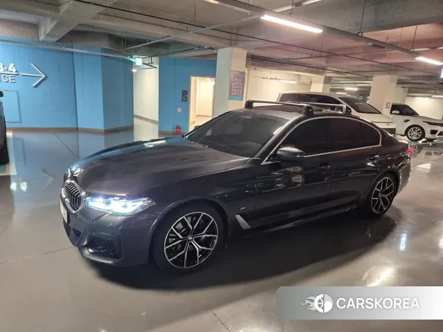 BMW 5 Series (G30) id 3675391 из Кореи 7