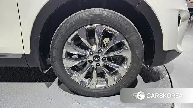 Kia The New Sorento id 3460115 из Кореи 15