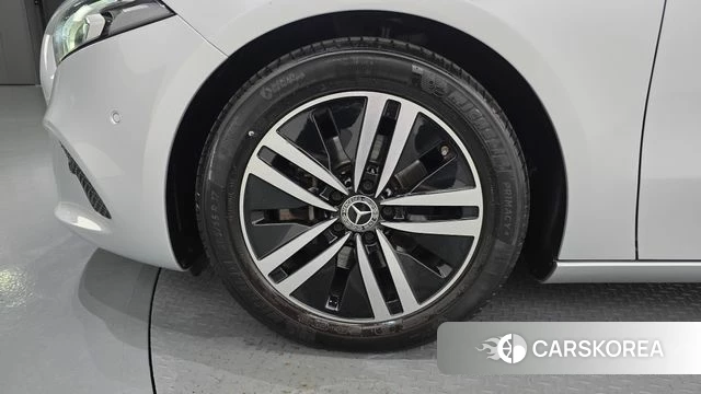 Mercedes-Benz A-Class W177 id 4657318 из Кореи 26