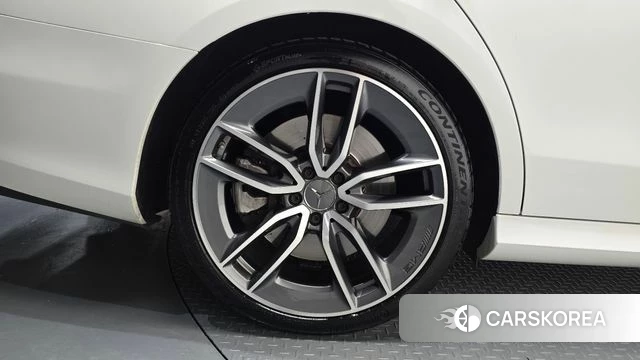 Mercedes-Benz E-Class W213 id 4676602 из Кореи 31