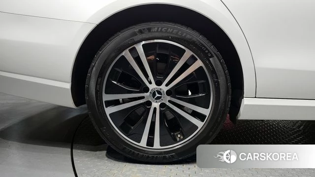 Mercedes-Benz E-Class W213 id 4362120 из Кореи 15