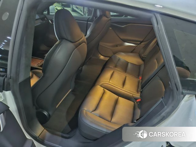 Tesla Model S id 4836413 из Кореи 14