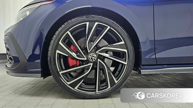 Volkswagen Golf 8th Generation id 4308249 из Кореи 29