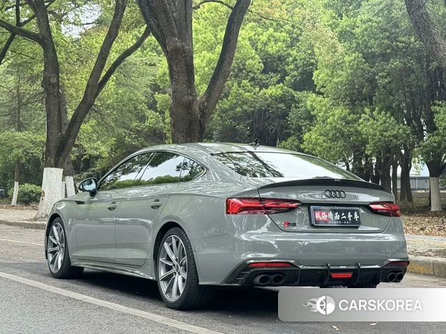 Audi S5 id 4297336 из Китая 10