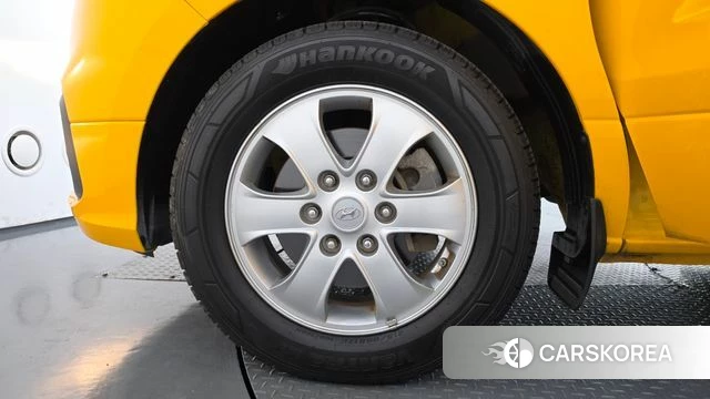 Hyundai The New Grand Starex id 4530461 из Кореи 15
