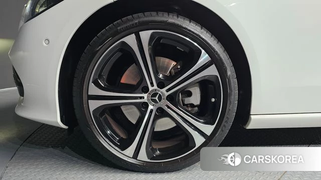 Mercedes-Benz C-Class W206 id 4178208 из Кореи 15