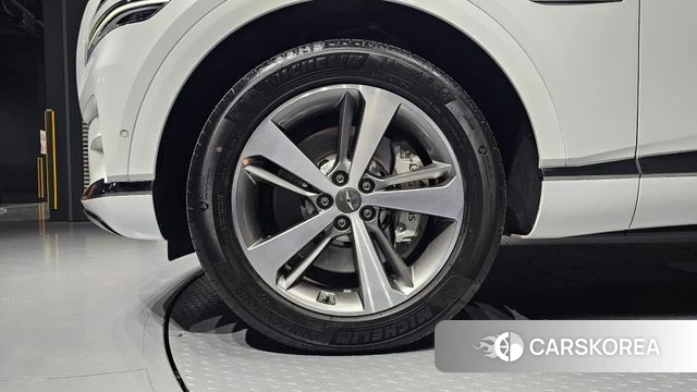 Genesis GV80 id 4201845 из Кореи 28