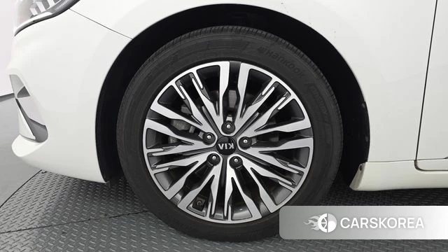 Kia K7 Premier id 4755044 из Кореи 28