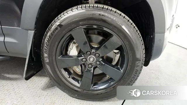 Land Rover Defender (L663) id 3740540 из Кореи 15