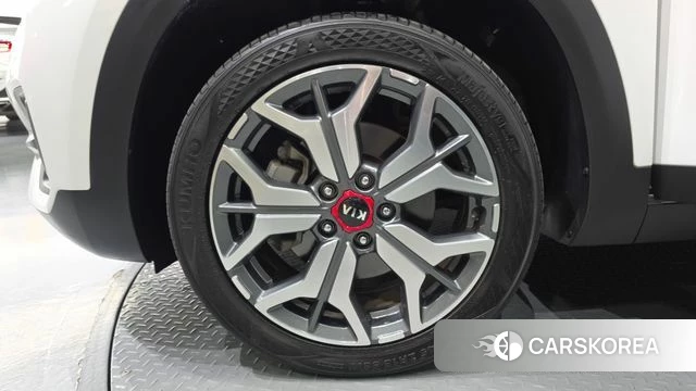 Kia Seltos id 4794211 из Кореи 25