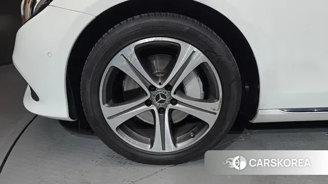Mercedes-Benz E-Class W213 id 3602199 из Кореи 15