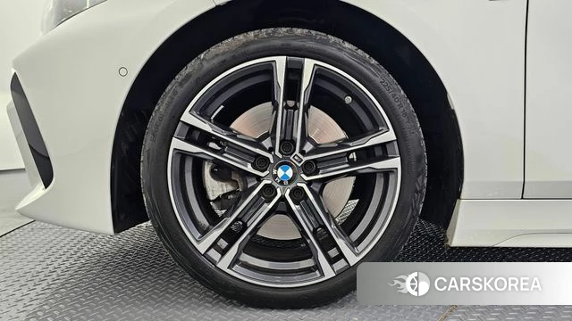 BMW 1 Series (F40) id 4494191 из Кореи 15