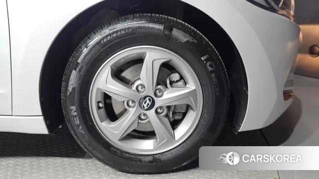 Hyundai Avante AD id 2892119 из Кореи 15