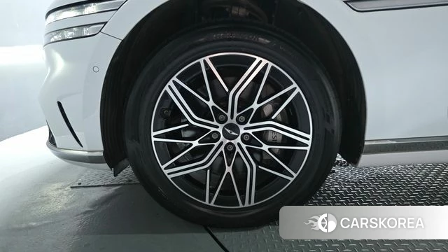 Genesis G90 (RS4) id 4711796 из Кореи 39