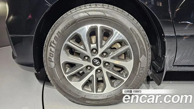 Hyundai The New Grand Starex id 2609715 из Кореи 15