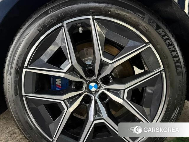 BMW 5 Series (G60) id 4279568 из Кореи 8