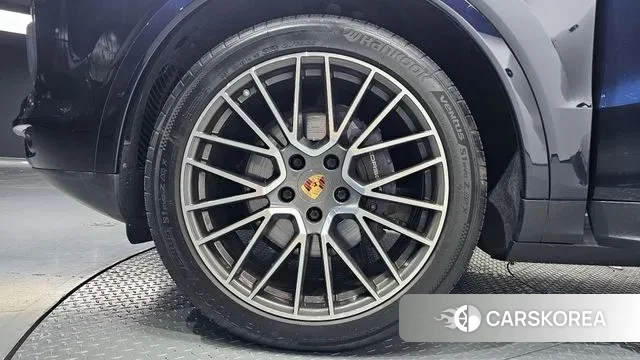 Porsche Cayenne (PO536) id 3139181 из Кореи 15