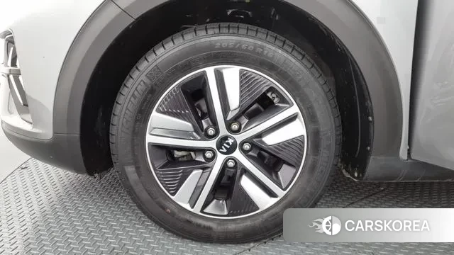 Kia The New Niro id 3464137 из Кореи 15